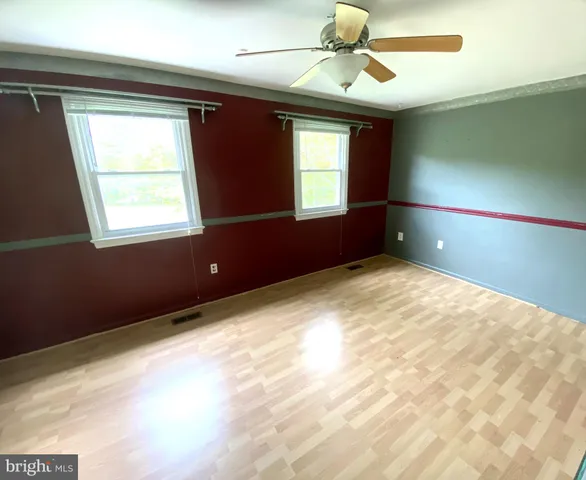 $3,950 | 14917 Lee Highway, Gainesville, VA 20155