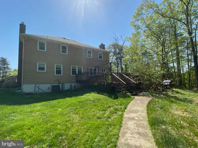 $3,950 | 14917 Lee Highway, Gainesville, VA 20155