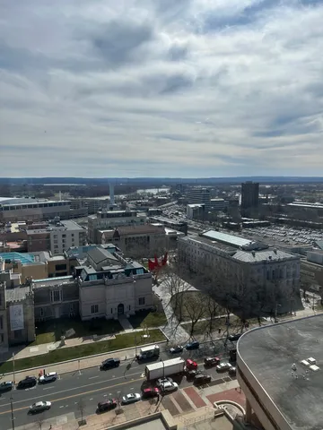 $1,700 | 1 Gold Street, Unit 21G, Hartford, CT 06103