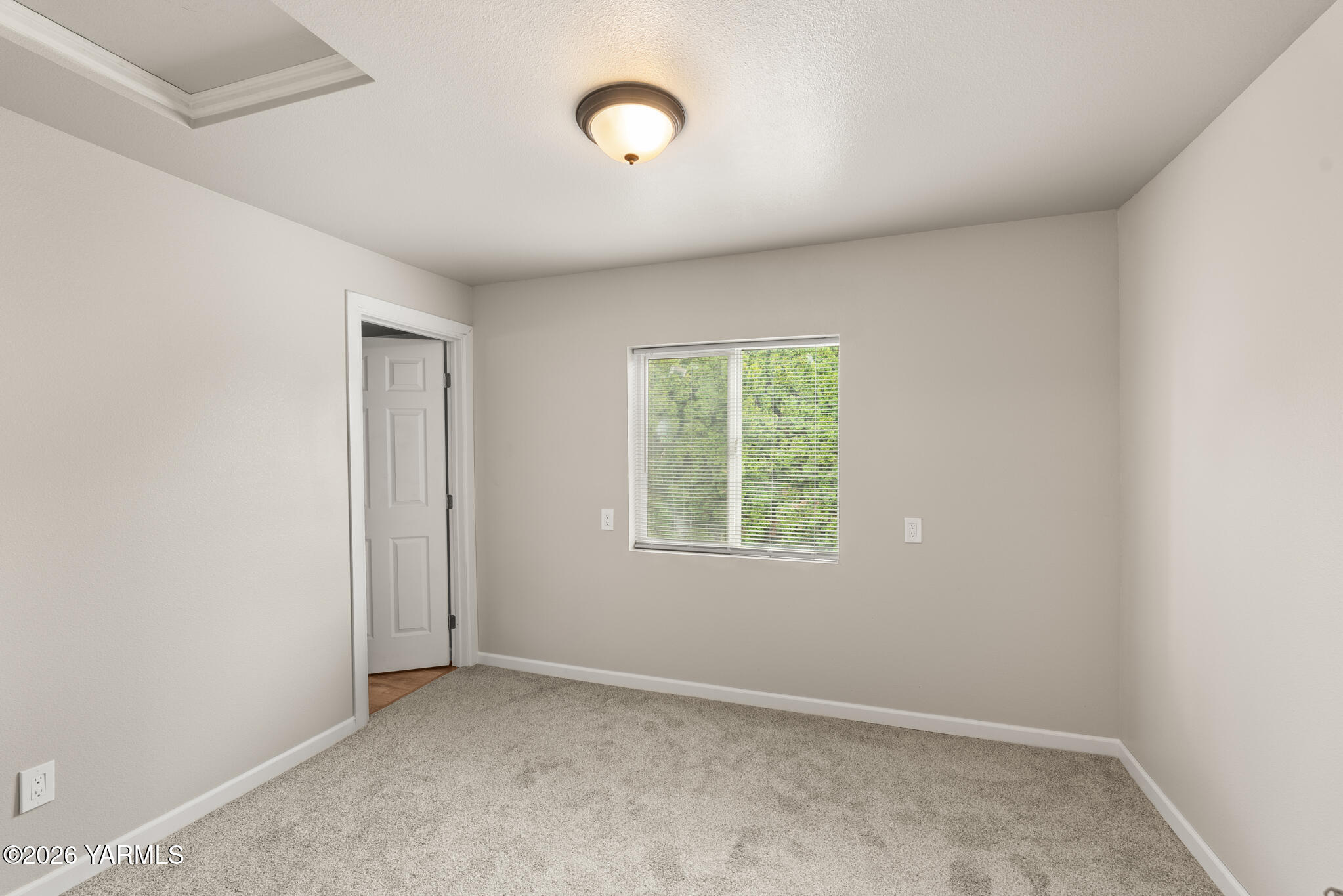111 South H Street Toppenish, WA 98948 - Photo 24 of 31 DSM00060