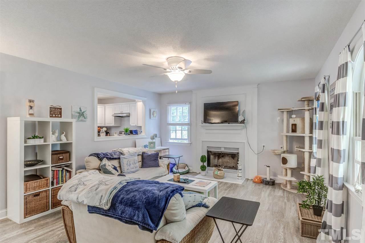 8812 Reigate Lane Raleigh, NC 27603 - Photo 4 of 30