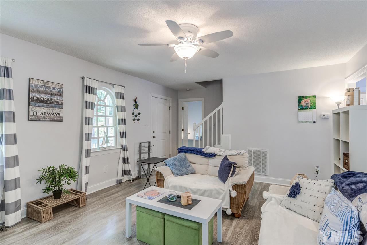 8812 Reigate Lane Raleigh, NC 27603 - Photo 6 of 30