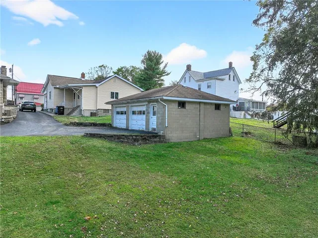 $163,000 | 210 Grant Street, Irwin, PA 15642