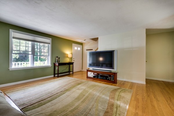 9 Carroll Road, Unit 2 Grafton, MA 01536 - Photo 5 of 28 Gallery Image 5