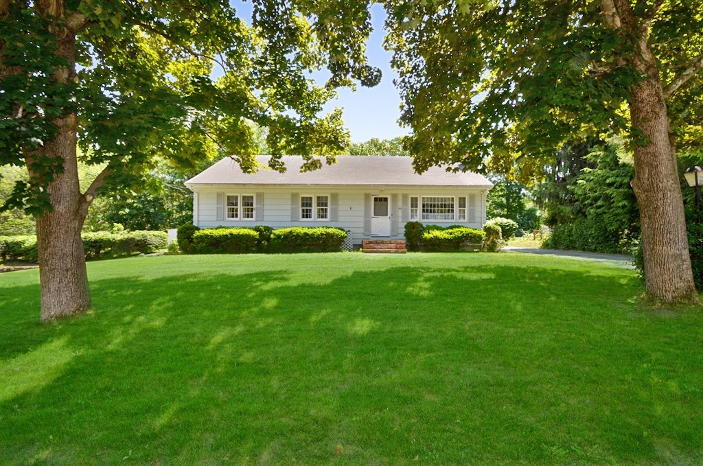 100 Pilgrim Road Clinton, MA 01510 - Photo 18 of 18 Gallery Image 18