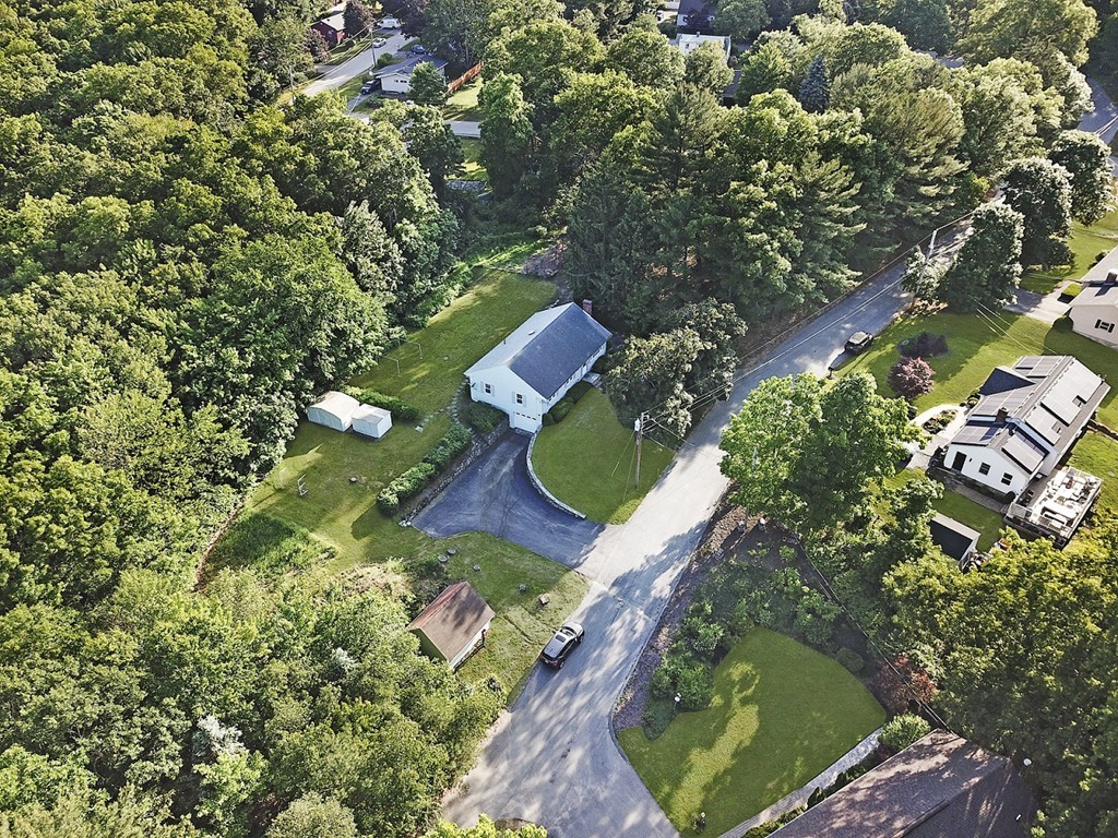 100 Pilgrim Road Clinton, MA 01510 - Photo 2 of 18 Gallery Image 2