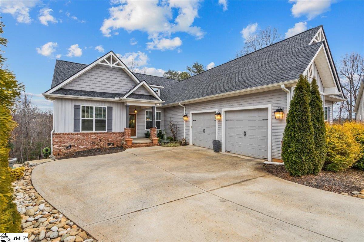 225 Josh Court Greer, SC 29651 - Photo 2 of 34