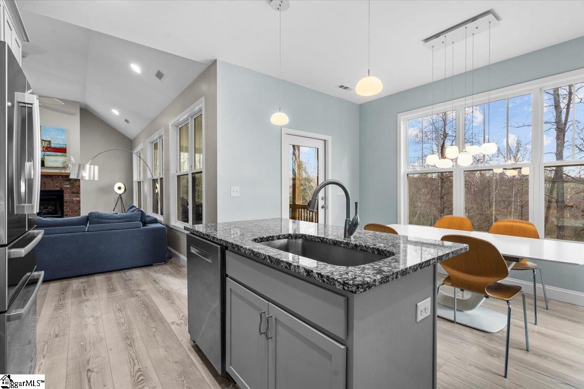 225 Josh Court Greer, SC 29651 - Photo 6 of 34