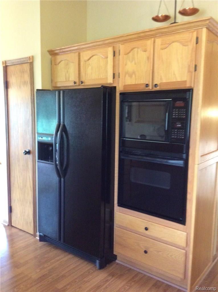 65550 Romeo Plank Road Ray, MI 48096 - Photo 30 of 48 IMG_4177.jpg