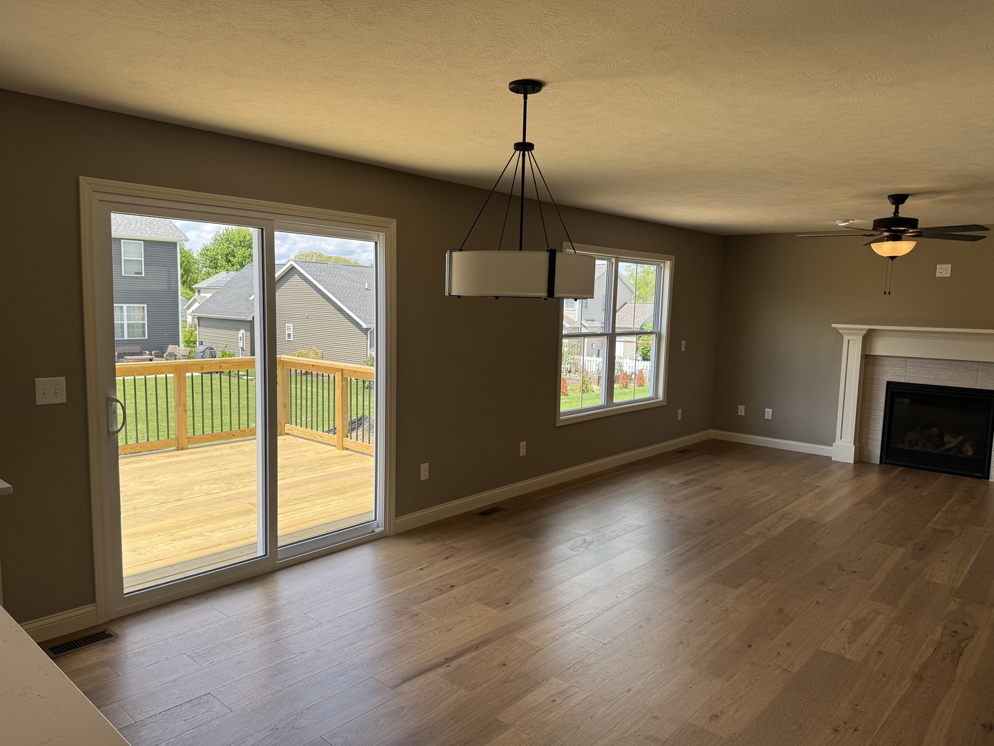 2507 Savanna Road Bloomington, IL 61705 - Photo 3 of 16
