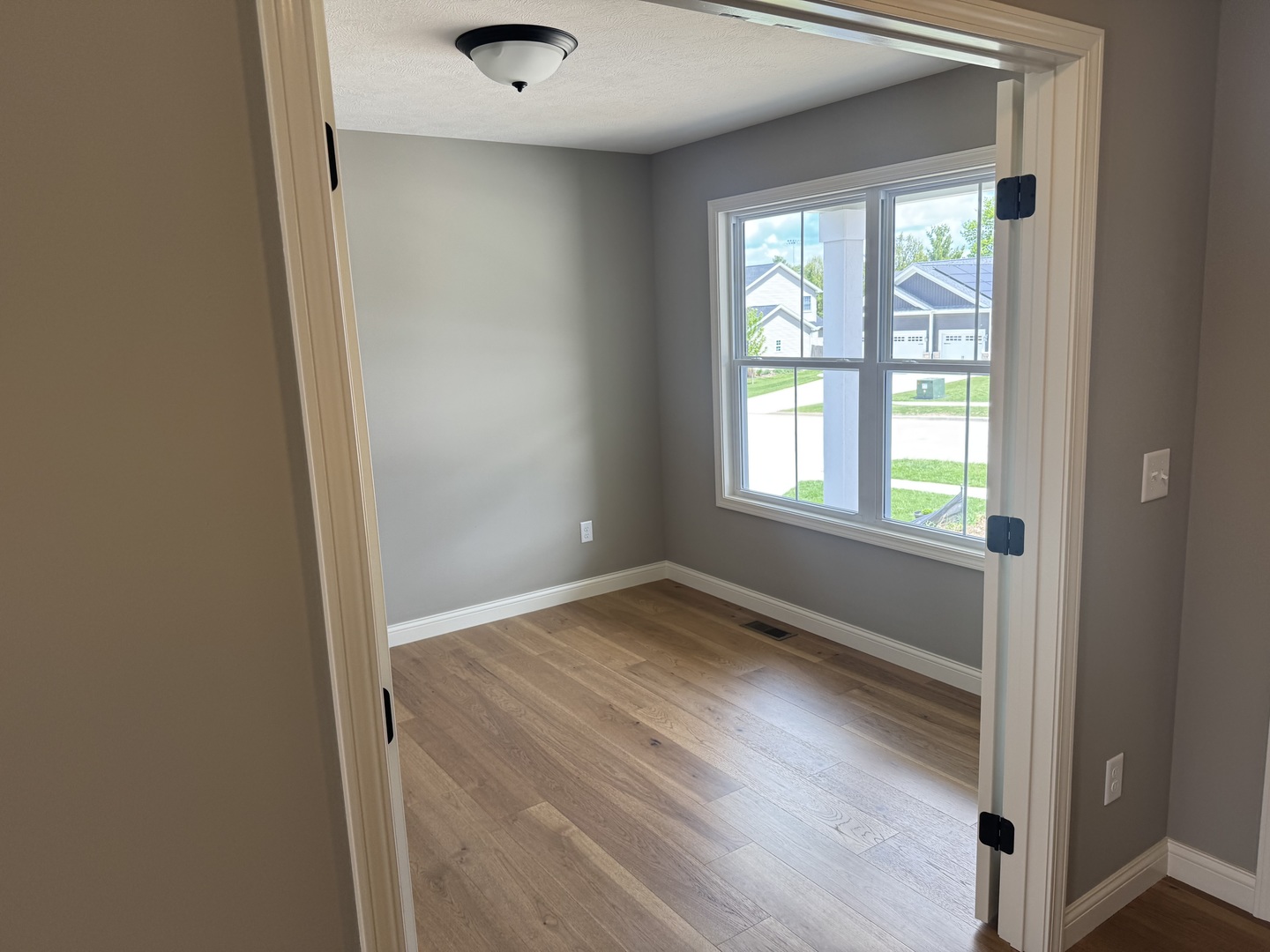 2507 Savanna Road Bloomington, IL 61705 - Photo 8 of 16