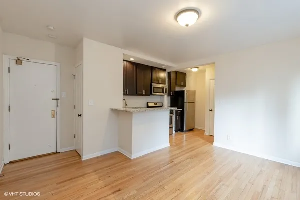 $1,675 | 1504 North Dearborn Parkway, Unit 204, Chicago, IL 60610