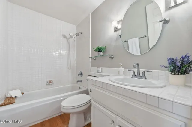 $1,275,000 | 2440 Gillingham Circle, Thousand Oaks, CA 91362