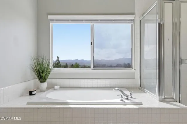 $1,275,000 | 2440 Gillingham Circle, Thousand Oaks, CA 91362