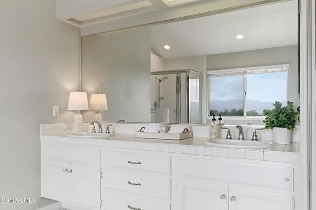 $1,275,000 | 2440 Gillingham Circle, Thousand Oaks, CA 91362