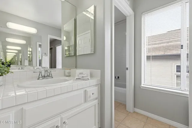 $1,275,000 | 2440 Gillingham Circle, Thousand Oaks, CA 91362