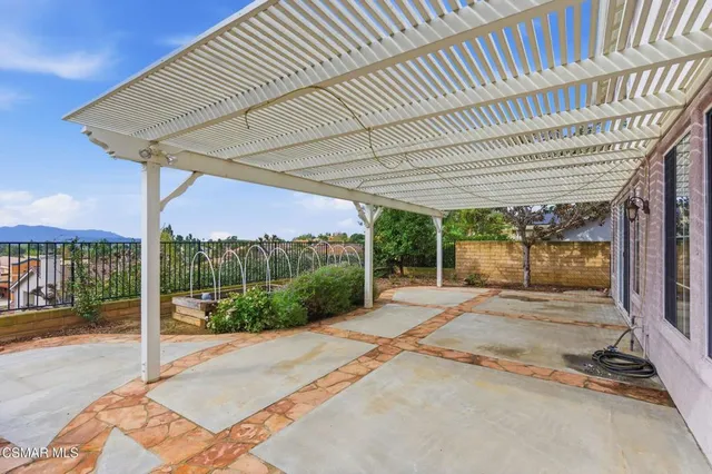 $1,275,000 | 2440 Gillingham Circle, Thousand Oaks, CA 91362