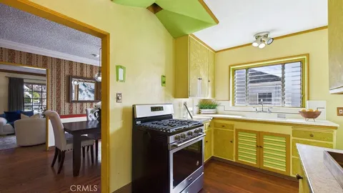 $1,078,000 | 233 North Cresta Avenue, San Gabriel, CA 91775