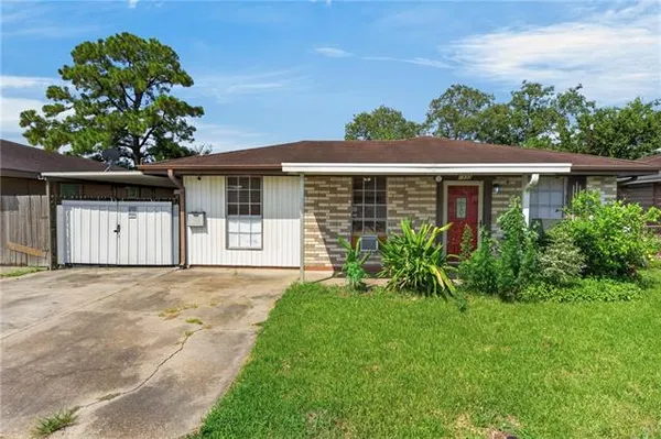 $160,000 | 1832 Redwood Drive, Harvey, LA 70058