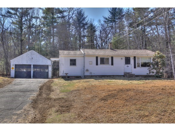 393 Mammoth Road Londonderry, NH 03053 - Photo 1 of 1