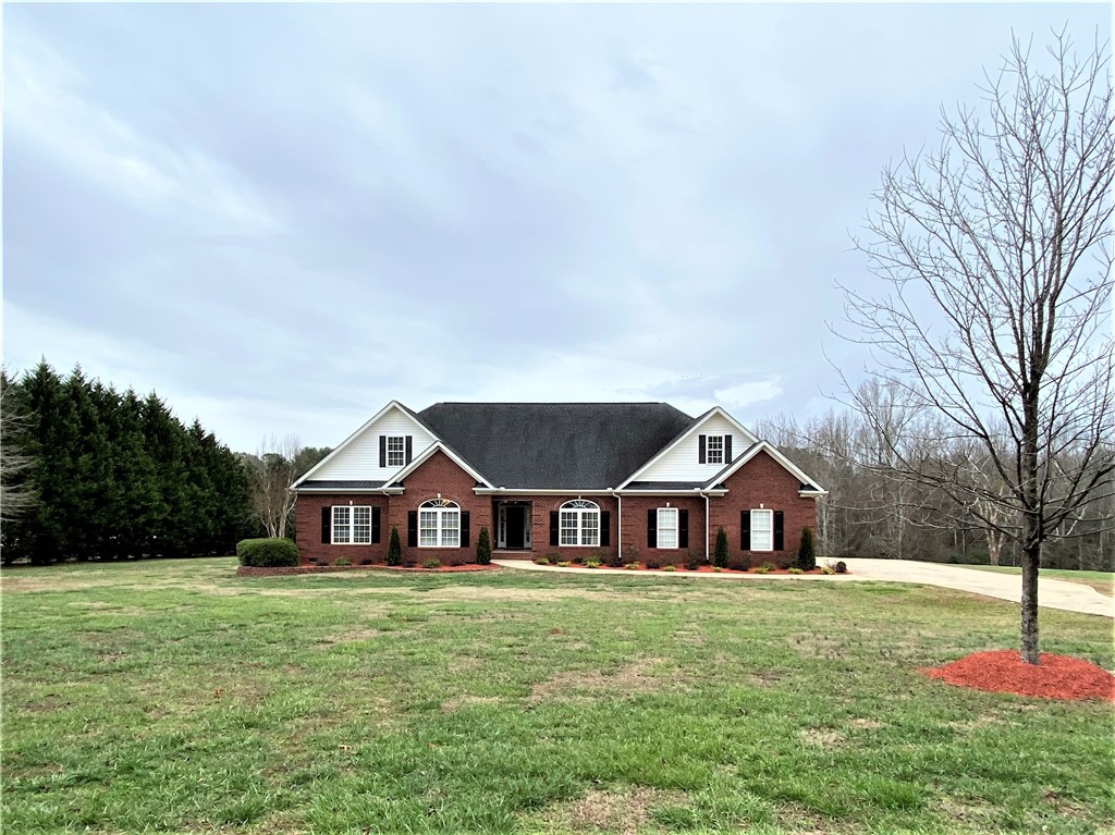 153 Lowe Road Piedmont, SC 29673 - Photo 1 of 27 Gallery Image 1