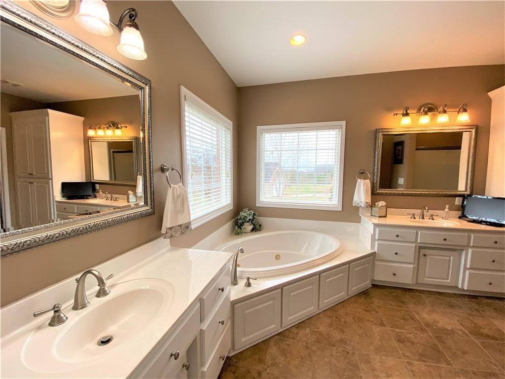 153 Lowe Road Piedmont, SC 29673 - Photo 13 of 27 Gallery Image 13