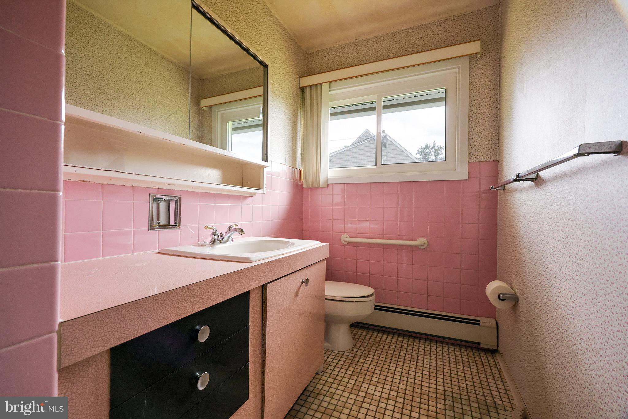 54 Red Berry Road Levittown, PA 19056 - Photo 23 of 31 Gallery Image 23