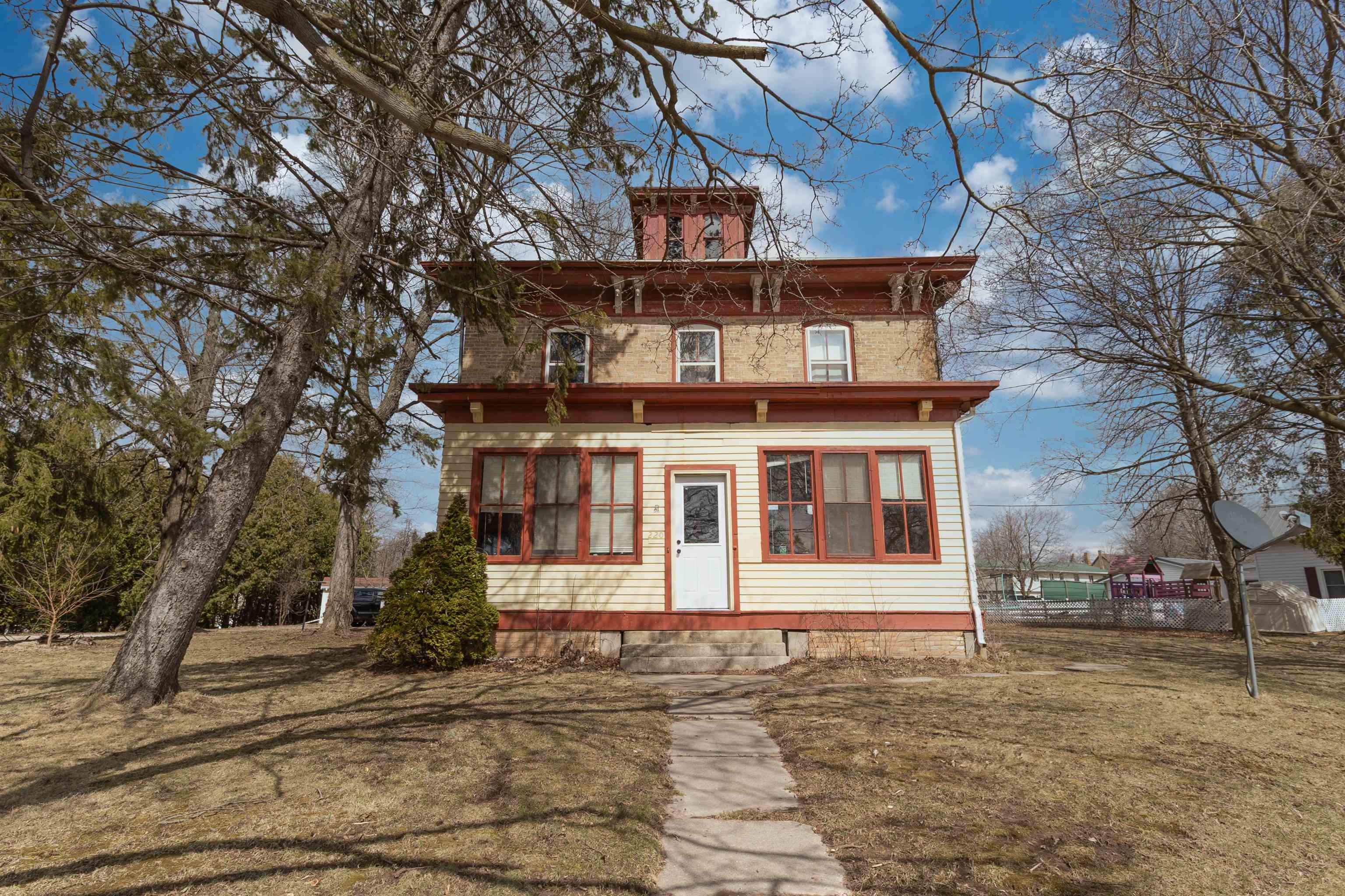 220 West Main Street Chilton, WI 53014 - Photo 10 of 11