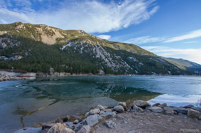 $314,900 | 1901 Clear Creek Drive, Unit D301, Georgetown, CO 80444