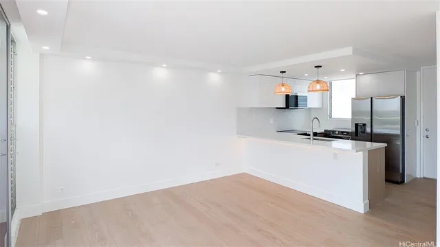 $437,000 | 1716 Ke’eaumoku Street, Unit 501, Honolulu, HI 96822