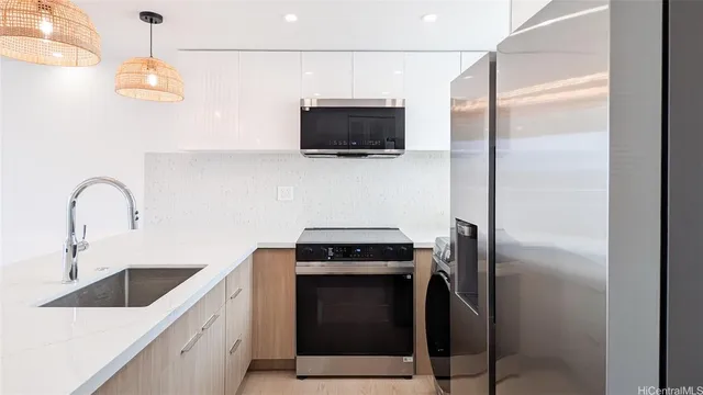 $437,000 | 1716 Ke’eaumoku Street, Unit 501, Honolulu, HI 96822