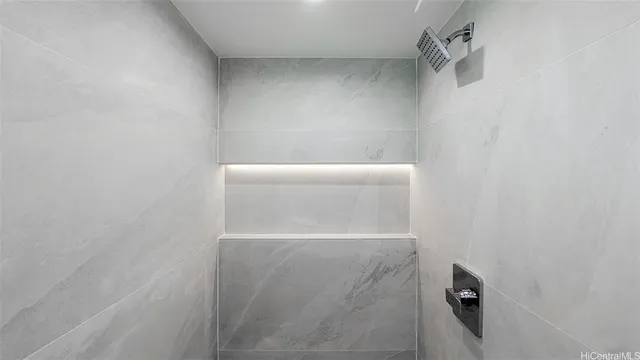 $437,000 | 1716 Ke’eaumoku Street, Unit 501, Honolulu, HI 96822