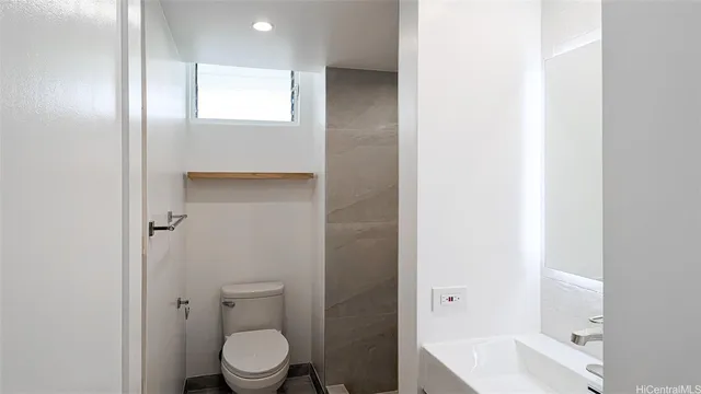 $437,000 | 1716 Ke’eaumoku Street, Unit 501, Honolulu, HI 96822