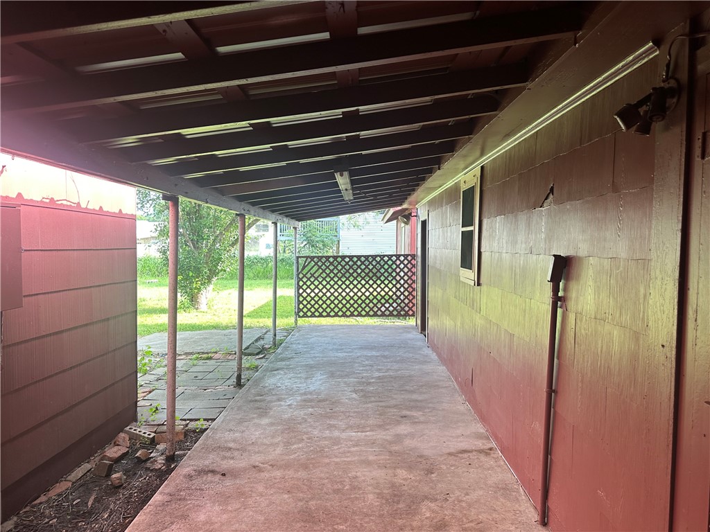 215 West Heard Street Refugio, TX 78377 - Photo 24 of 26