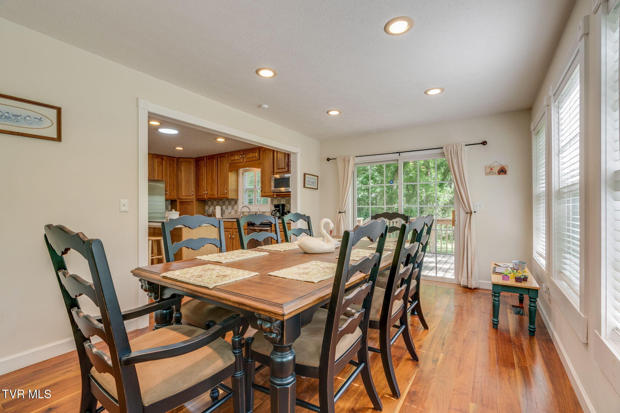 123 Mashburn Lane Erwin, TN 37650 - Photo 14 of 35 014