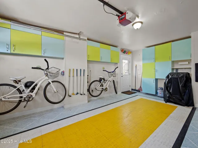 $2,685,000 | 3903 Ocean Drive, Emerald Isle, NC 28594