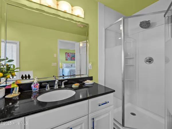 $2,590,000 | 3903 Ocean Drive, Emerald Isle, NC 28594