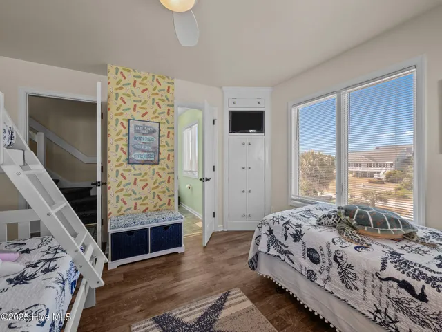 $2,685,000 | 3903 Ocean Drive, Emerald Isle, NC 28594