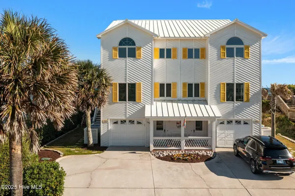 $2,590,000 | 3903 Ocean Drive, Emerald Isle, NC 28594
