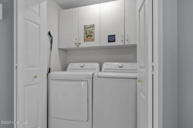 $2,685,000 | 3903 Ocean Drive, Emerald Isle, NC 28594