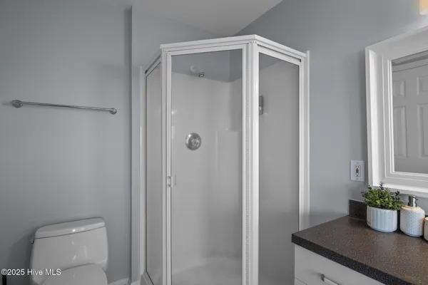 $2,590,000 | 3903 Ocean Drive, Emerald Isle, NC 28594