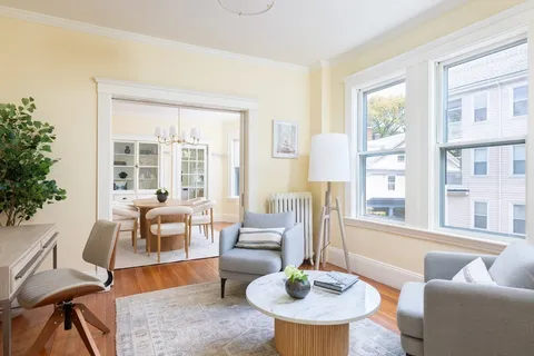 $1,165,000 | 255 Walnut Street, Unit B, Brookline, MA 02445