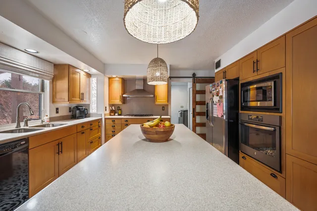 $530,000 | 20616 Madison Avenue, Big Rapids, MI 49307