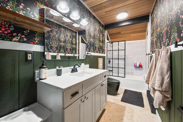 $530,000 | 20616 Madison Avenue, Big Rapids, MI 49307