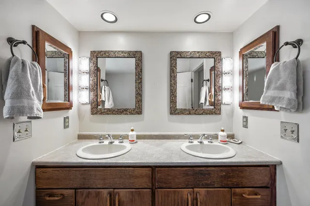 $530,000 | 20616 Madison Avenue, Big Rapids, MI 49307