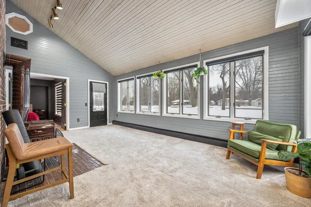 $530,000 | 20616 Madison Avenue, Big Rapids, MI 49307