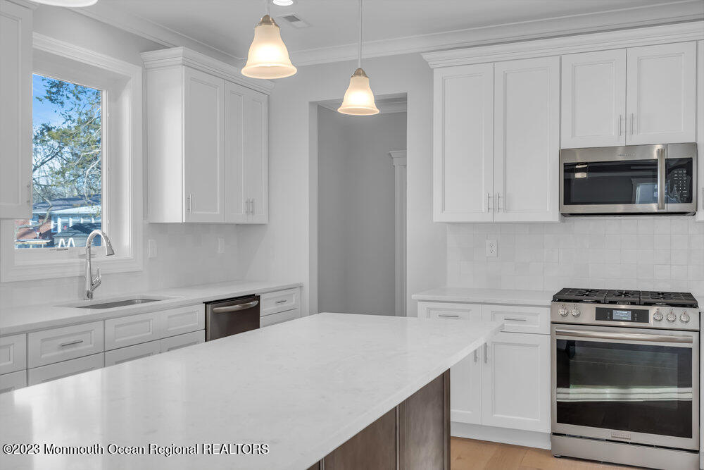 2 Sander Way Bayville, NJ 08721 - Photo 14 of 49 023_dsc03258