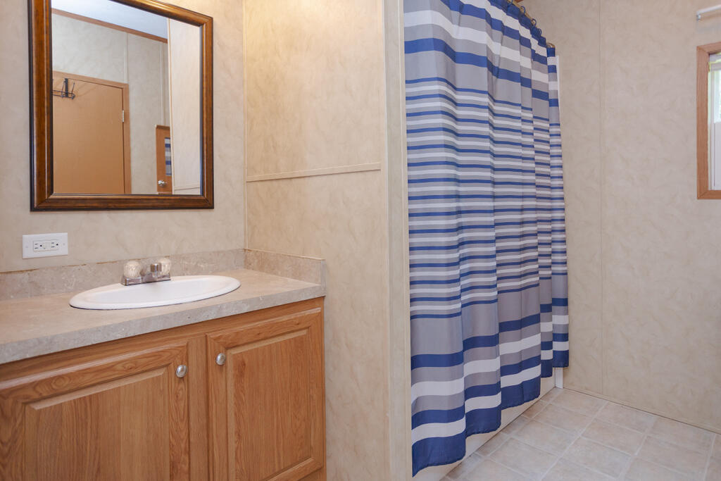 72 Fayette Corner Road Kents Hill, ME 04349 - Photo 23 of 62 taylor-kaminsky-photo-65