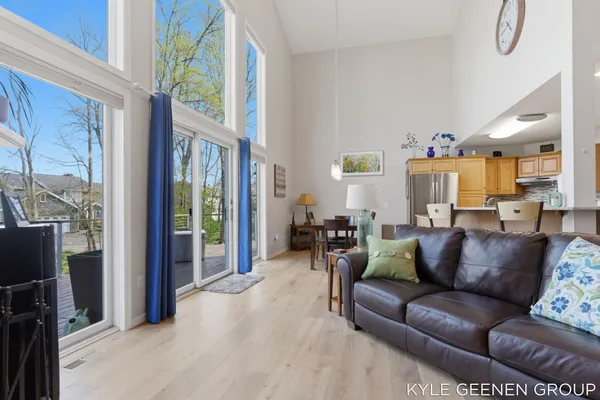 $925,000 | 46 Counts Cove Court, Holland, MI 49424