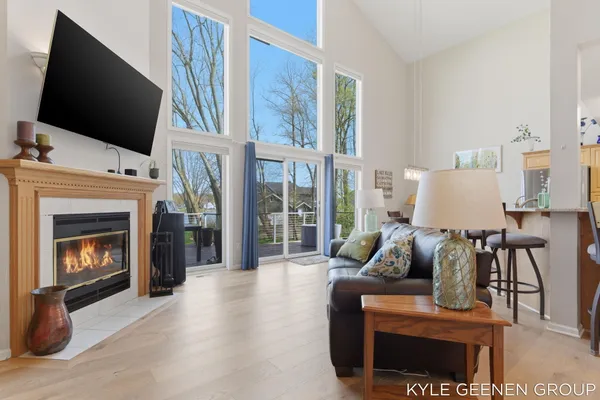 $925,000 | 46 Counts Cove Court, Holland, MI 49424
